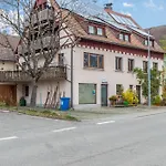 Familienwohnung Haus 18 *