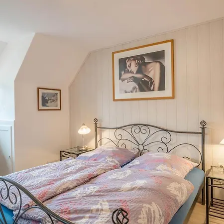 Familienwohnung Haus 18 Apartamento *