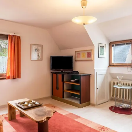 Familienwohnung Haus 18 *